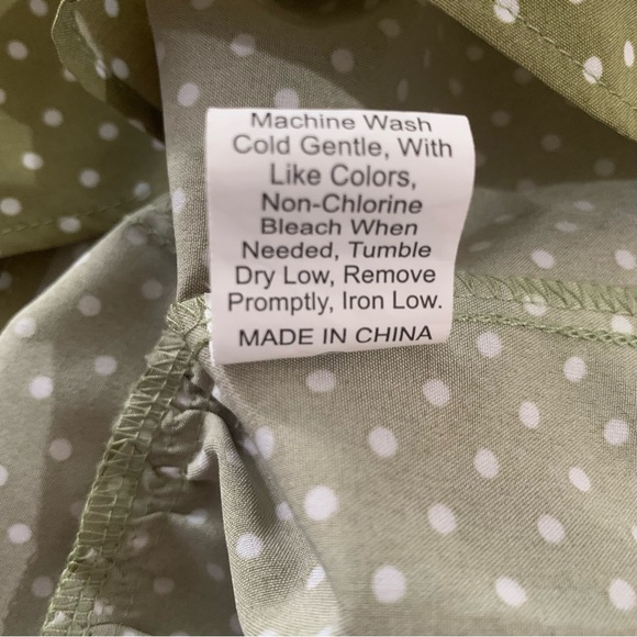 Green with White Polka Dots Cropped Self-Tie Ruffle Hem Peplum Blouse - Picture 9 of 9